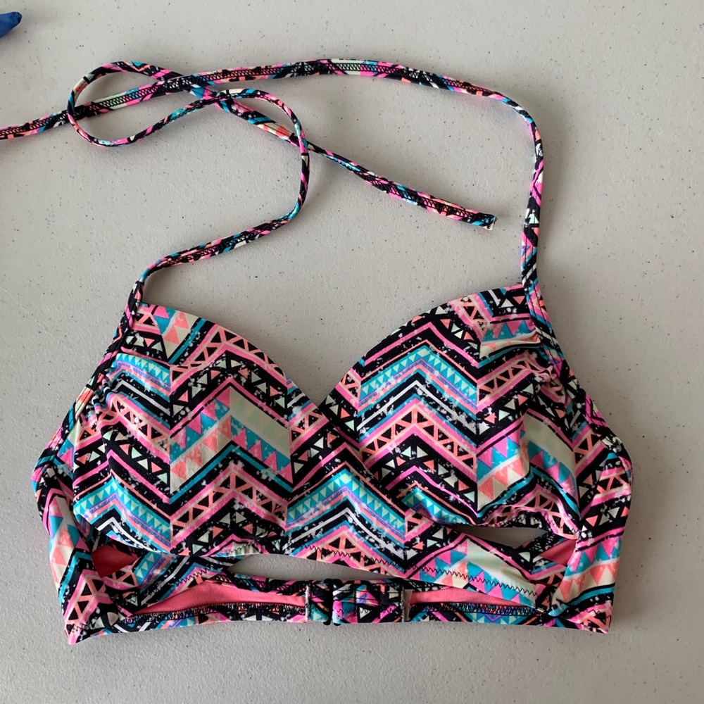 PINK bikini top